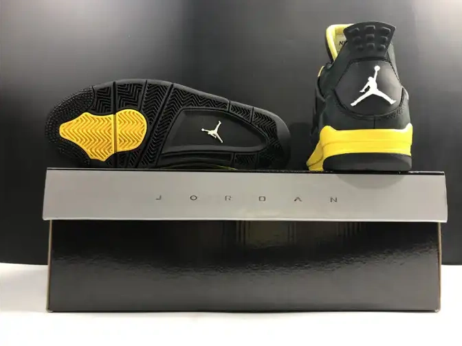 Reps TB 4 Air Jordan Thunder Retro 308497-008 0530